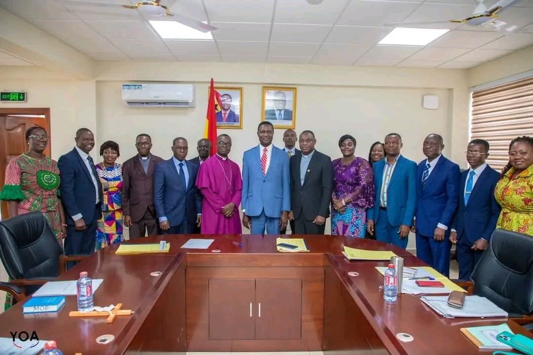 Education minister inaugurates governing council for Offinso College of Education, 12 others
